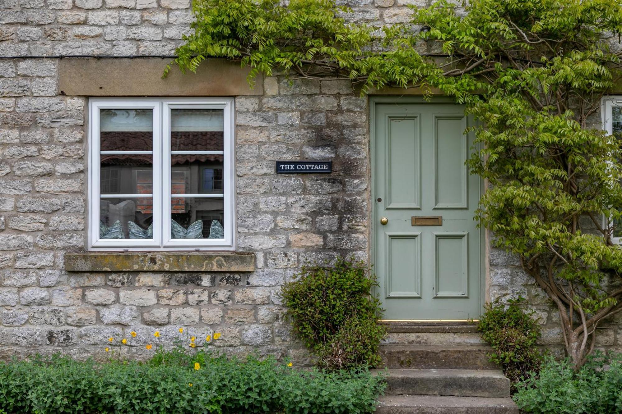 Pretty Yorkshire Stone Cottage Harome Eksteriør billede